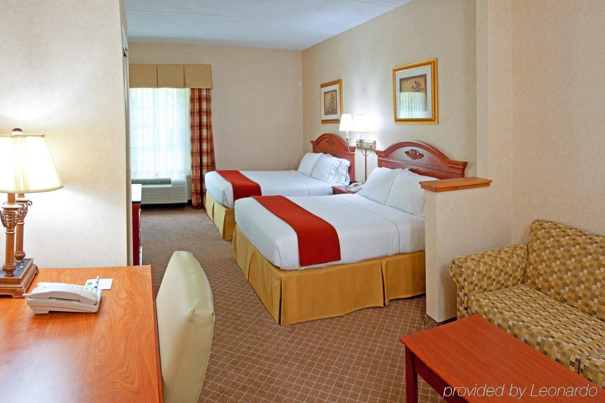 Holiday Inn Express Mount Arlington, An Ihg Hotel Стая снимка